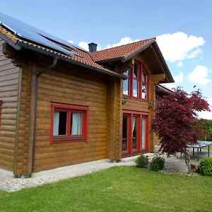 Holzblockhaus Franziska Ferienhaus Plattling